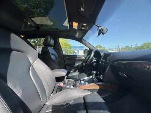2016 Audi Q5 2.0T Premium Plus