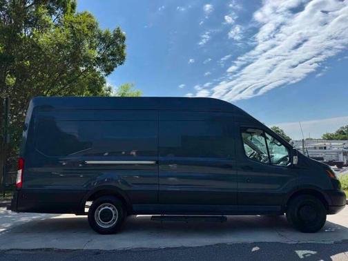 2019 Ford Transit-250 Base