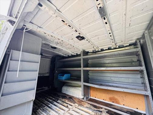 2016 Nissan NV Cargo NV2500 HD SV V6