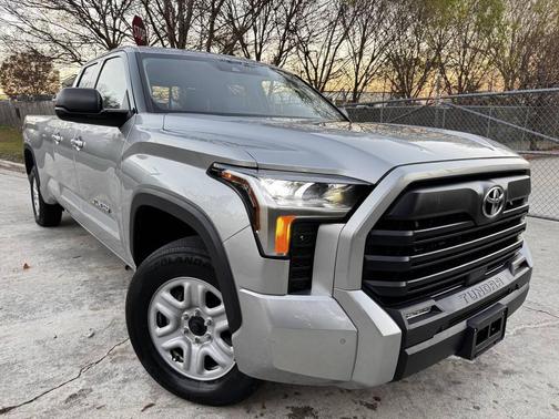 2022 Toyota Tundra SR5