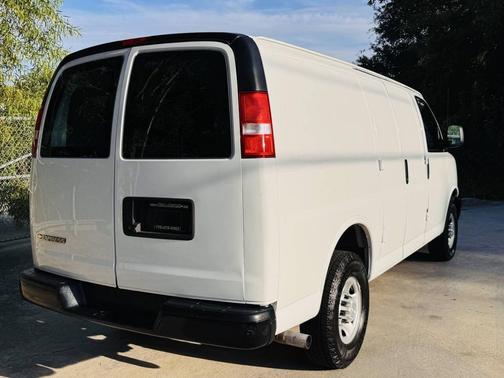 2019 Chevrolet Express 2500 Work Van