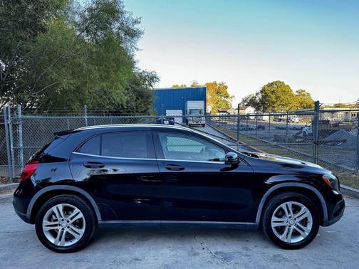 2015 Mercedes-Benz GLA-Class 4MATIC