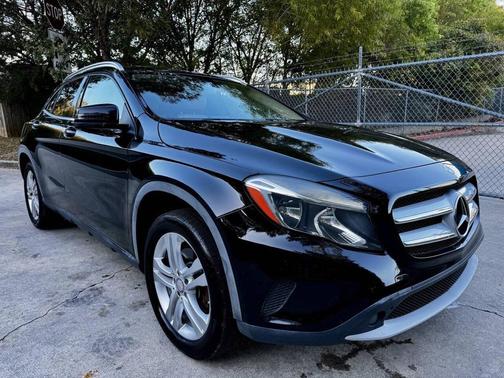 2015 Mercedes-Benz GLA-Class 4MATIC