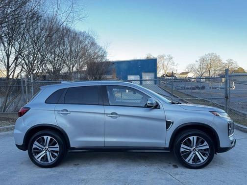 2022 Mitsubishi Outlander Sport 2.0 LE