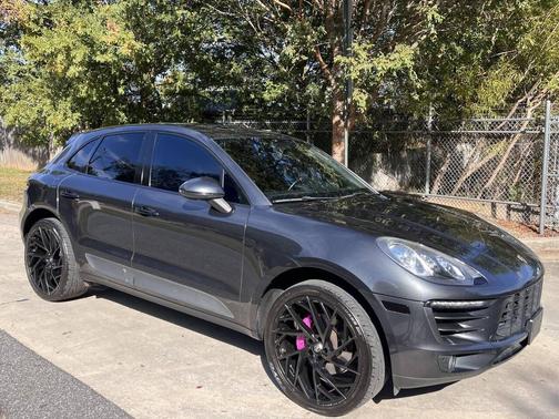 2018 Porsche Macan Base AWD 4dr SUV