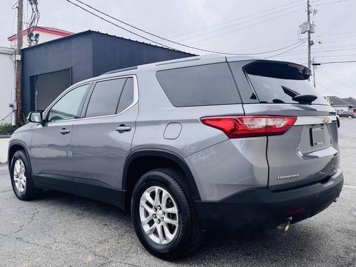 2018 Chevrolet Traverse LT Cloth