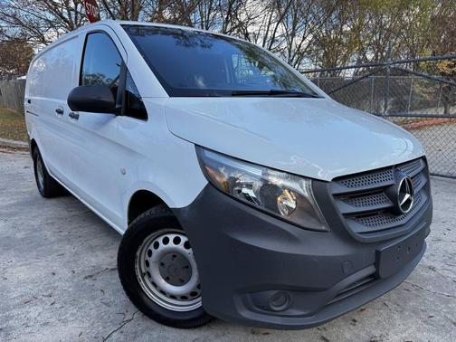 2016 Mercedes-Benz Metris Base