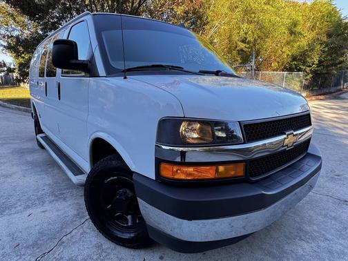 2020 Chevrolet Express 2500 RWD 2500 Regular Wheelbase WT