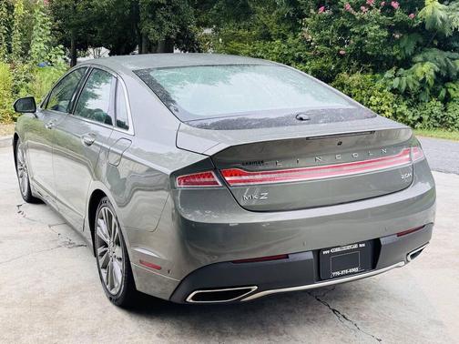 2017 Lincoln MKZ Hybrid Reserve