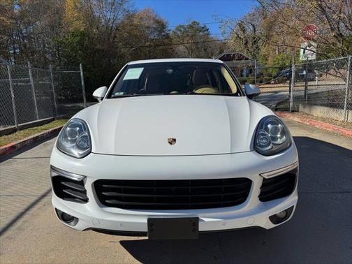 2016 Porsche Cayenne S