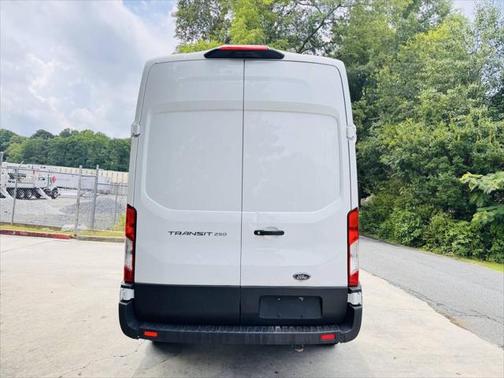 2021 Ford Transit-250 Base