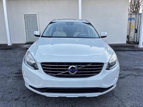 2015 Volvo XC60 T5 Premier