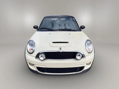 Pepper White 2012 MINI Cooper S Base