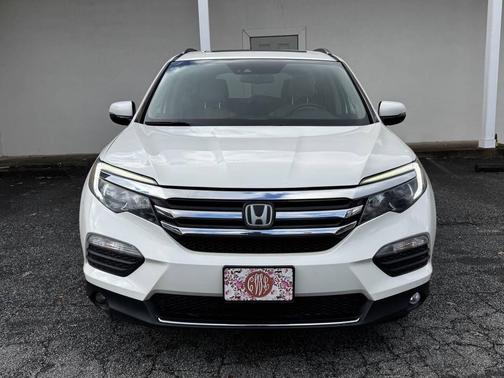 2018 Honda Pilot Elite