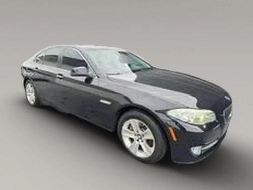 Black Sapphire Metallic 2012 BMW 528 528i
