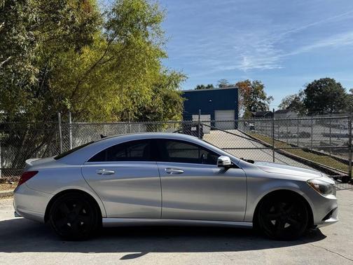 2015 Mercedes-Benz CLA-Class Base