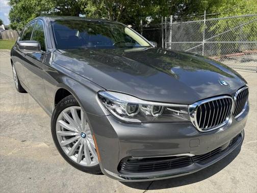 2018 BMW 740 740i 4dr Sedan