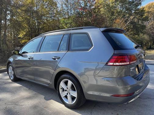 2018 Volkswagen Golf SportWagen TSI SE