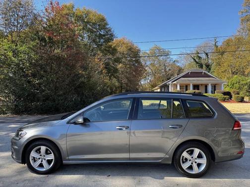 2018 Volkswagen Golf SportWagen TSI SE