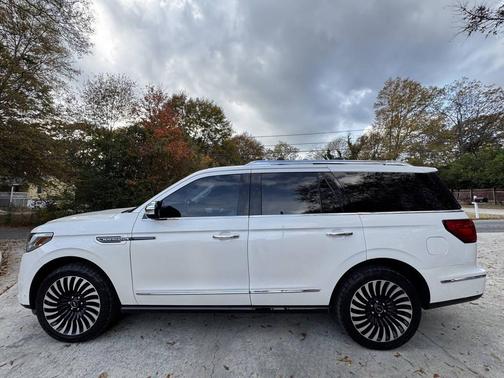 2019 Lincoln Navigator Black Label