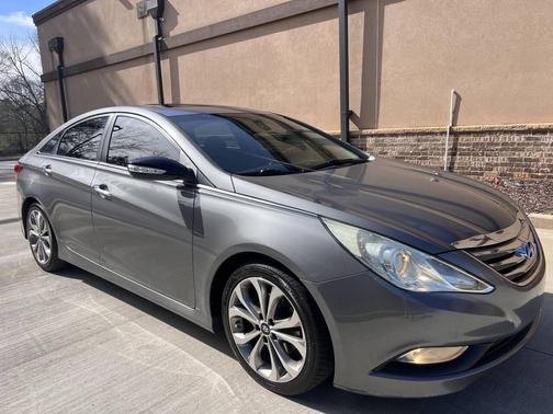 2014 Hyundai SONATA SE