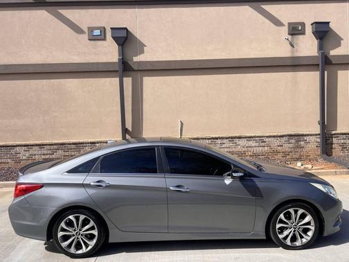 2014 Hyundai SONATA SE