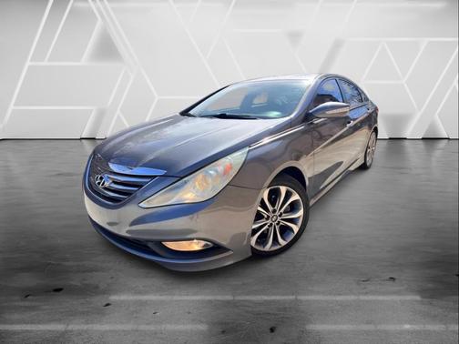 Harbor Gray Metallic 2014 Hyundai SONATA SE