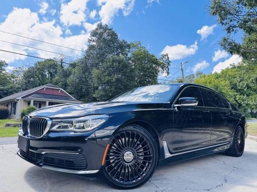2019 BMW 750 I