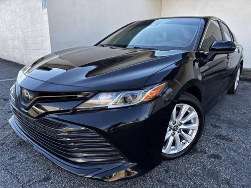2019 Toyota Camry LE