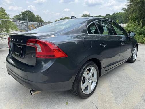 2013 Volvo S60 T5 Premier