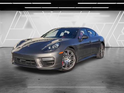 Agate Gray Metallic 2016 Porsche Panamera GTS