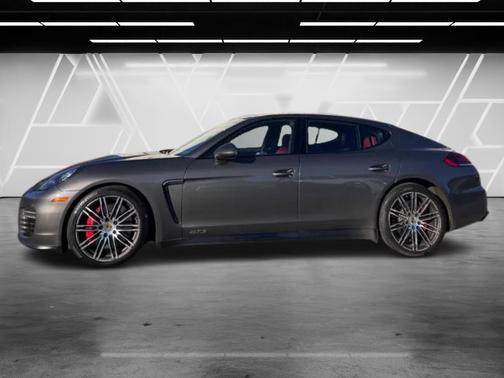 Agate Gray Metallic 2016 Porsche Panamera GTS