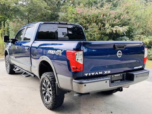 2017 Nissan Titan XD PRO-4X