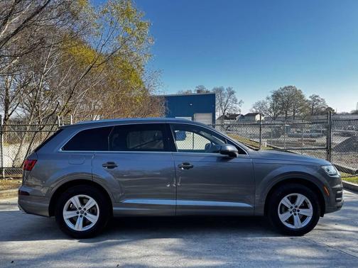 2017 Audi Q7 2.0T Premium