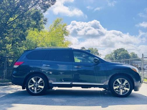 2015 Nissan Pathfinder Platinum