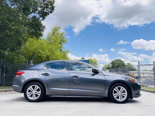 2013 Acura ILX 2.0L