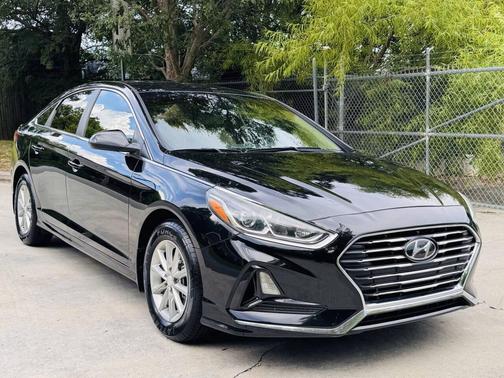 2019 Hyundai SONATA SE