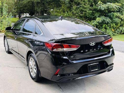 2019 Hyundai SONATA SE