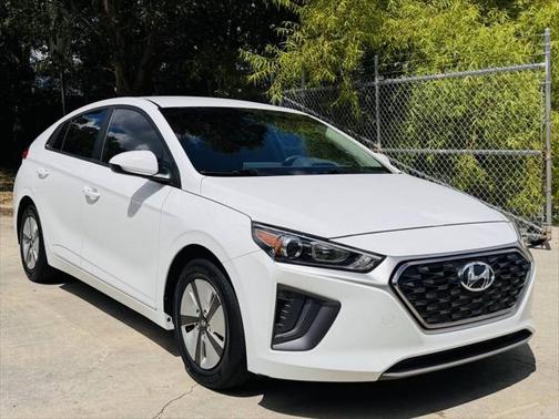 2022 Hyundai IONIQ Hybrid Blue