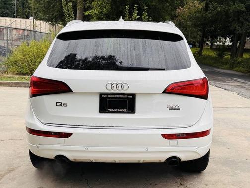 2017 Audi Q5 2.0T Premium Plus
