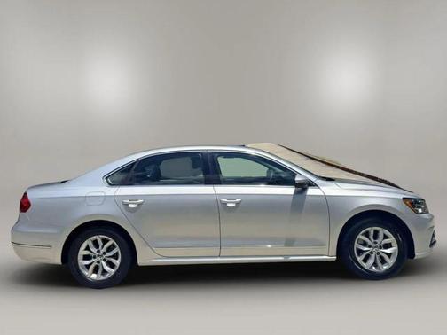 Silver 2016 Volkswagen Passat 1.8T S