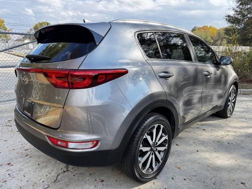 2017 Kia Sportage EX