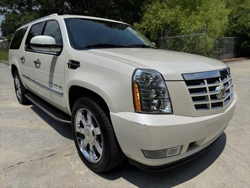 2014 Cadillac Escalade ESV Luxury