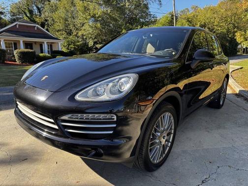 2014 Porsche Cayenne Platinum Edition