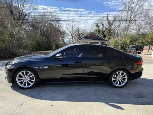 2016 Jaguar XF 35t R-Sport