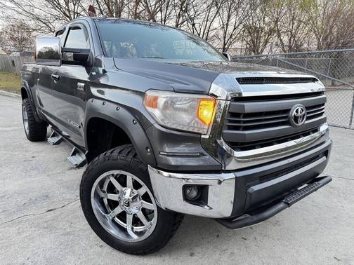 2015 Toyota Tundra SR5