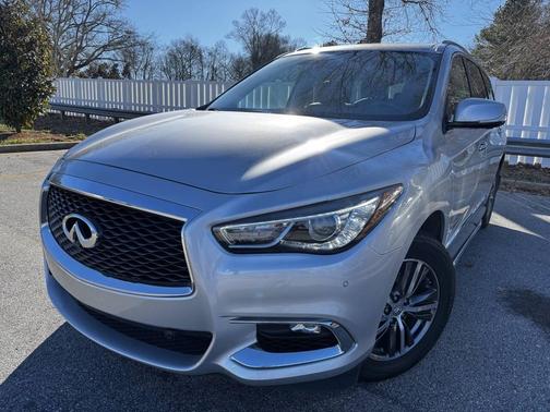 2017 INFINITI QX60 Base