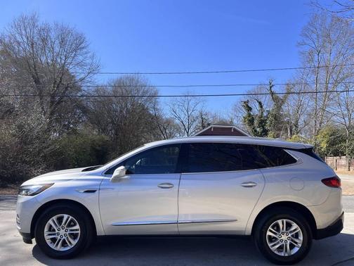 2019 Buick Enclave Essence
