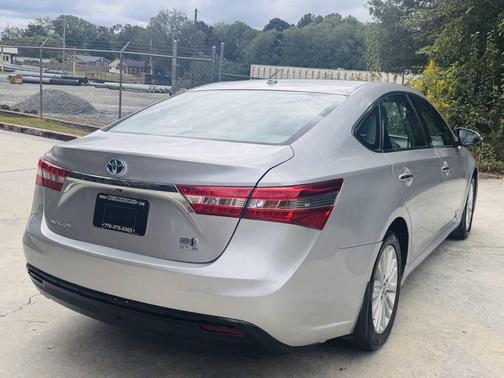 2013 Toyota Avalon Hybrid XLE Touring