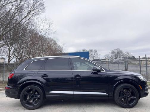 2019 Audi Q7 55 Prestige